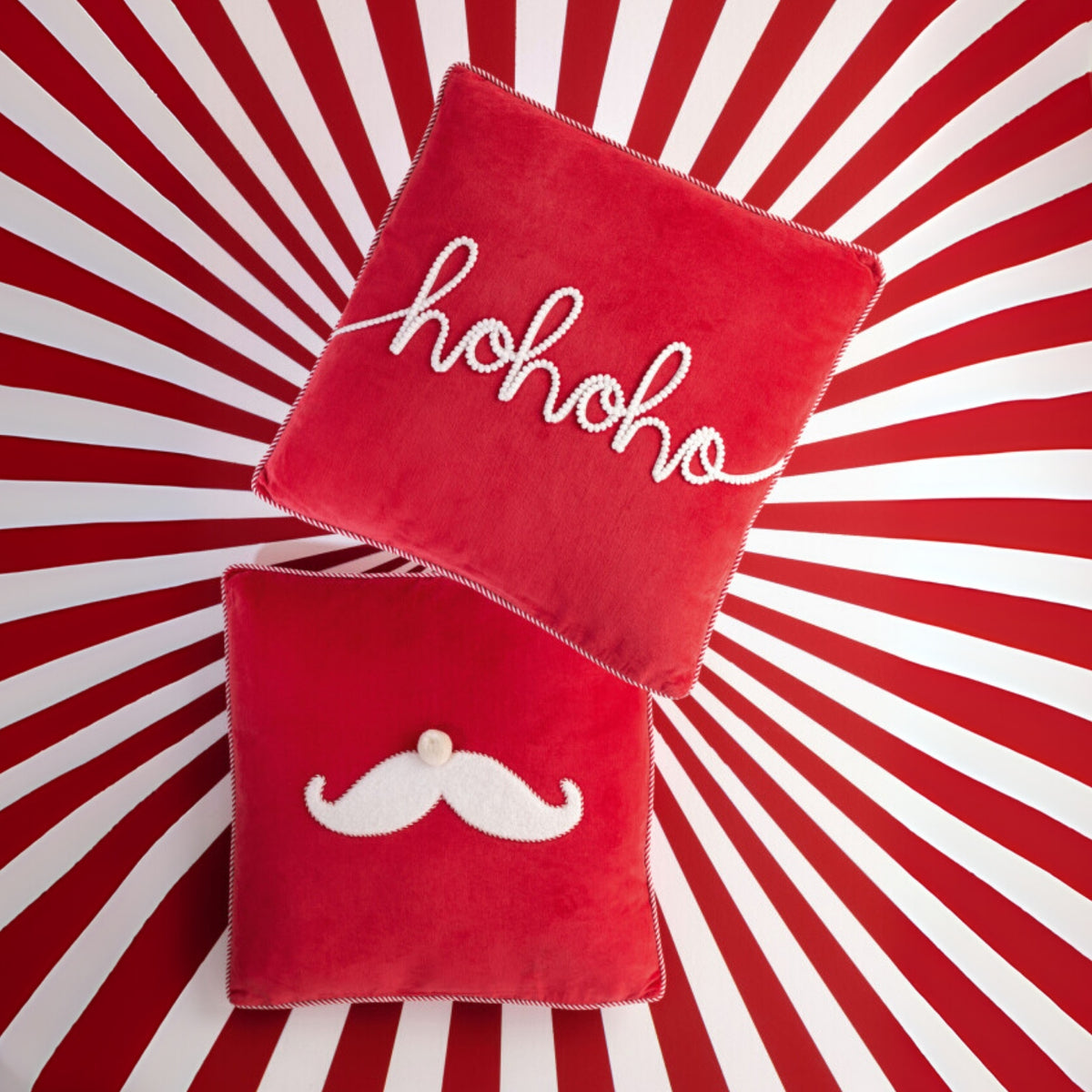 Coussins de Noël Hohoho + Moustache de Père Noël J-Line Lot de 2