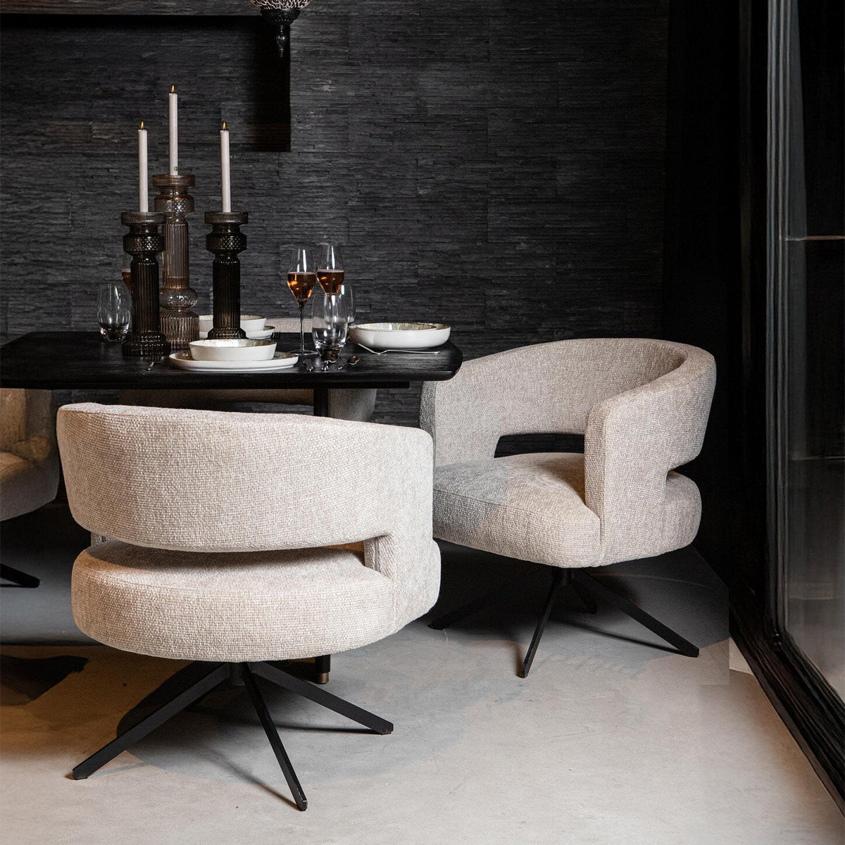 Chaise de salle à manger Baldr Cream Legacy 15, pieds noirs tourterelle PTMD