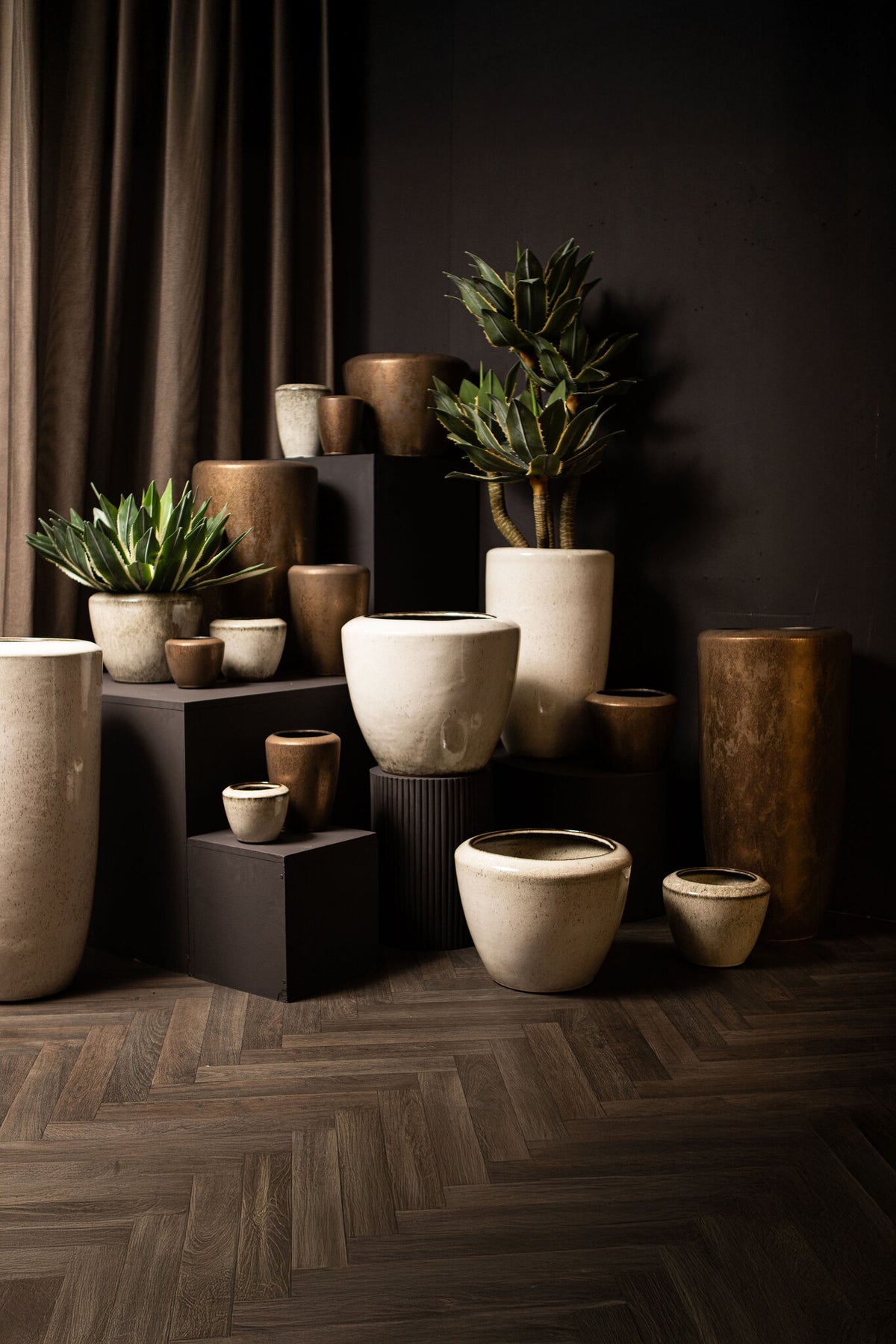 Kyleigh Pot rond en céramique beige Lisse H 35x58 cm PTMD