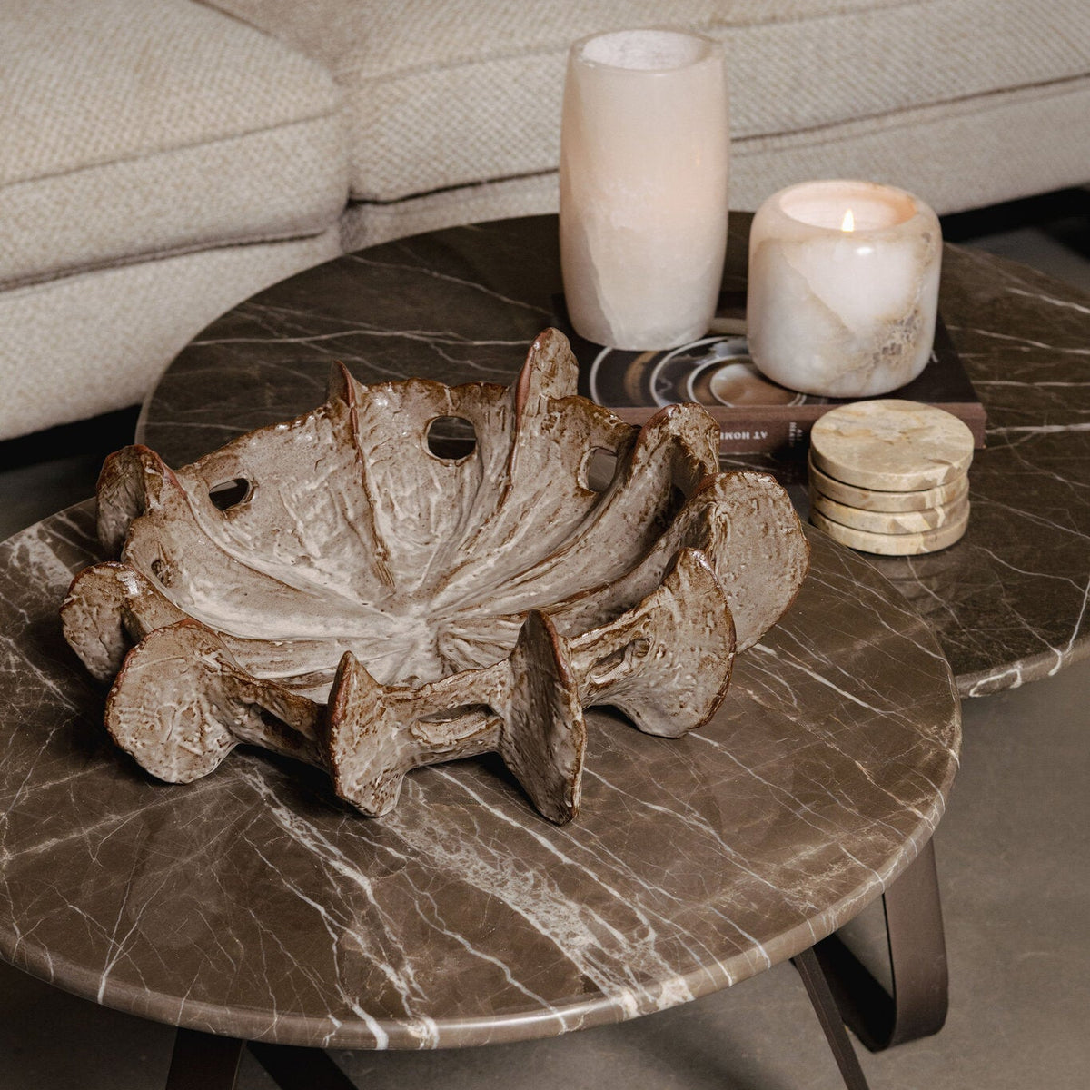 Talan Bol décoratif organique en céramique beige PTMD