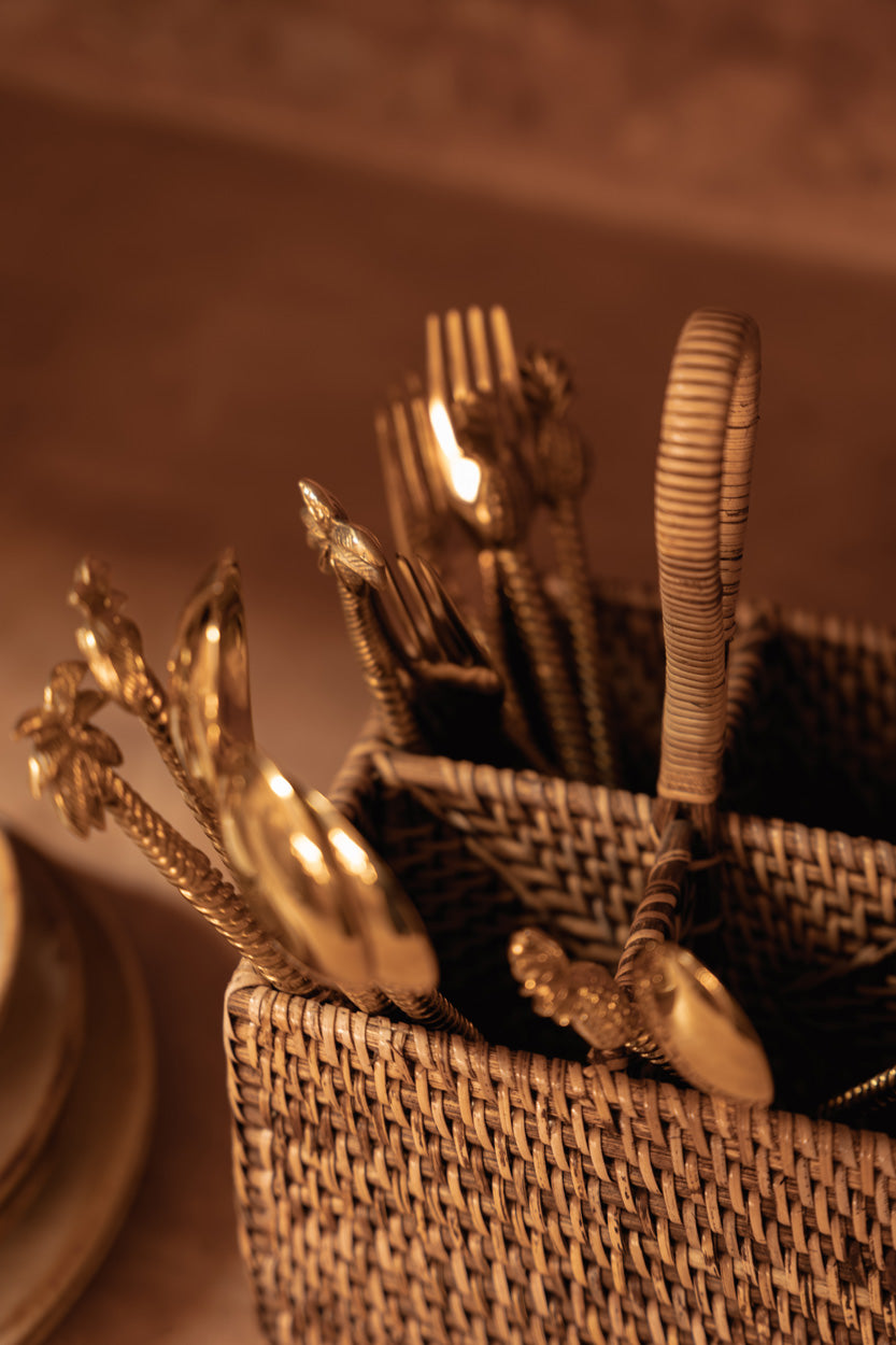 Le Porte-couverts en rotin N°4 Marron naturel Bazar Bizar