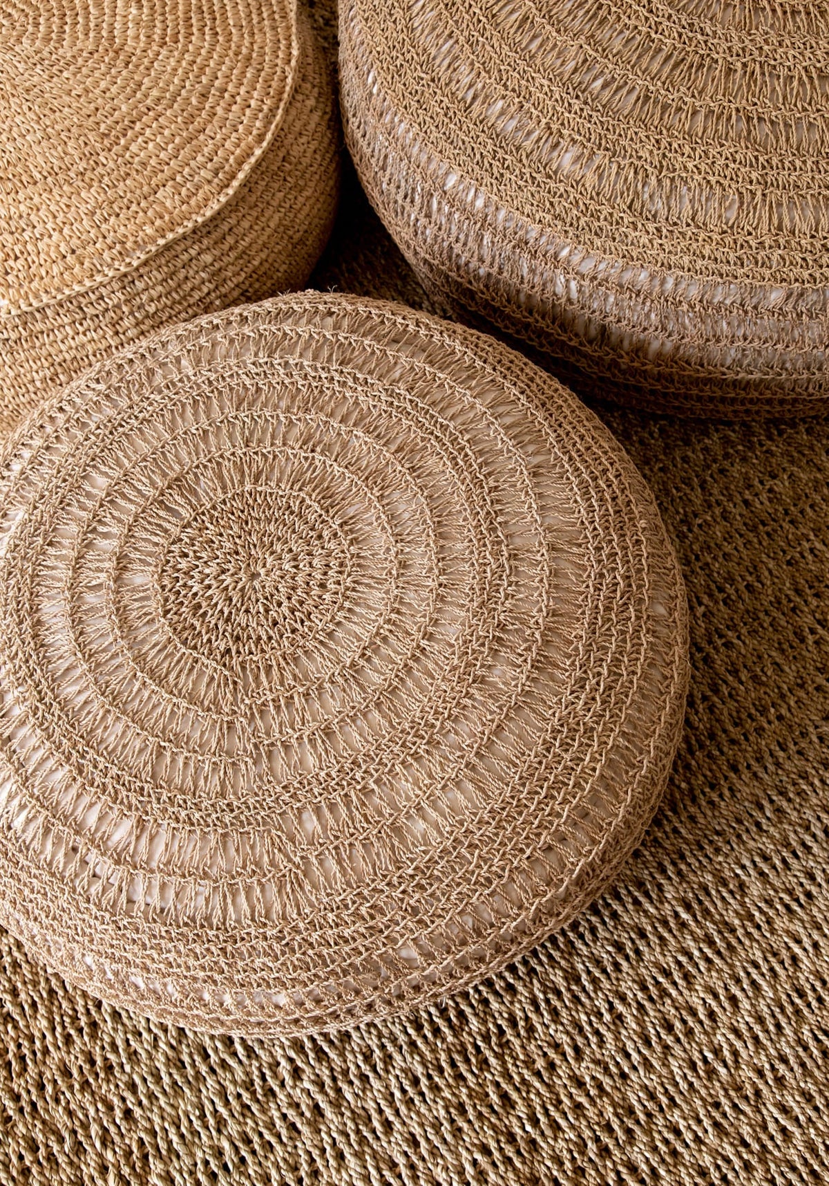 Le pouf Raffia Flores - Naturel Bazar Bizar