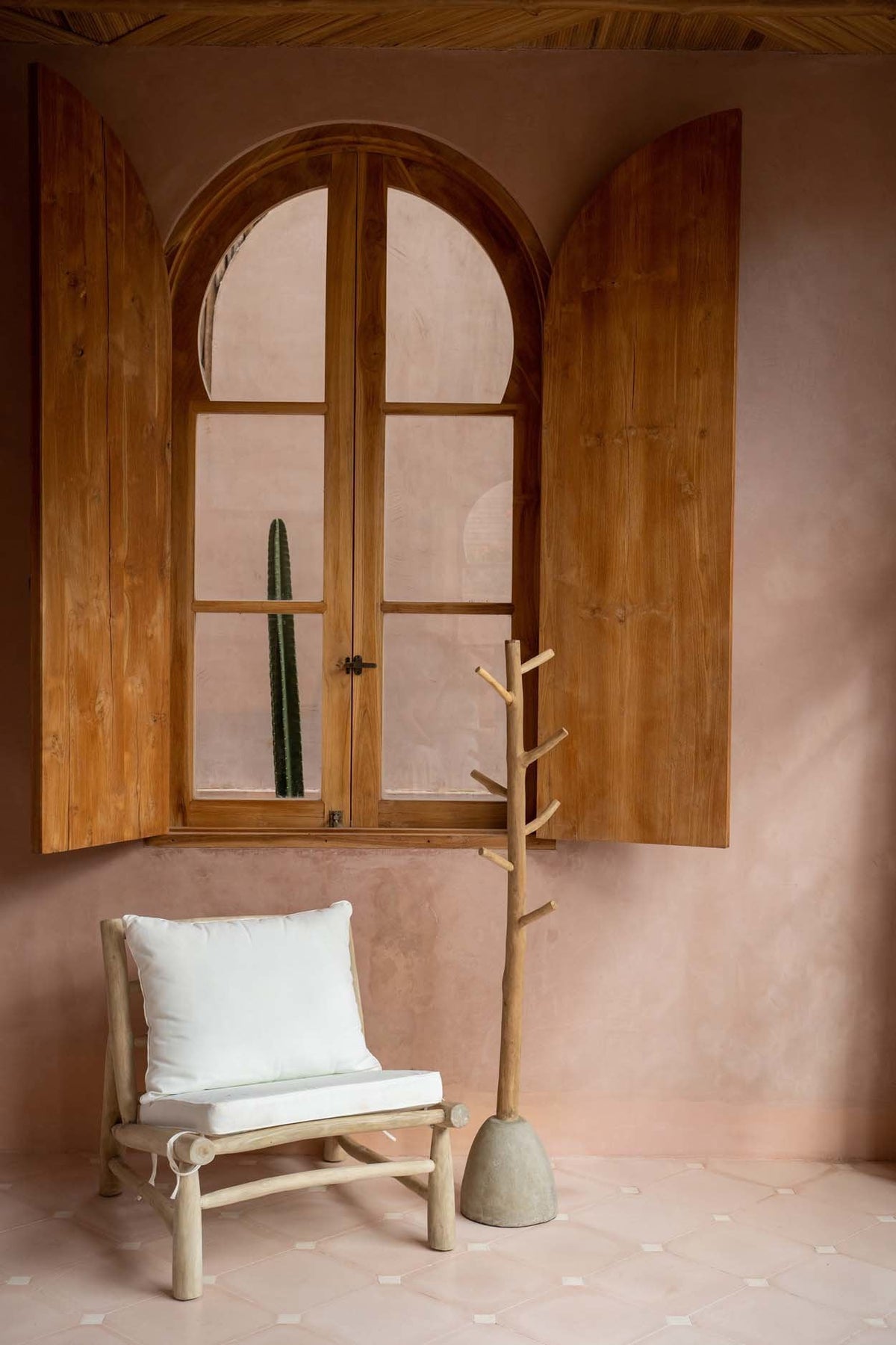 Le Porte-manteau en béton - Naturel Bazar Bizarre