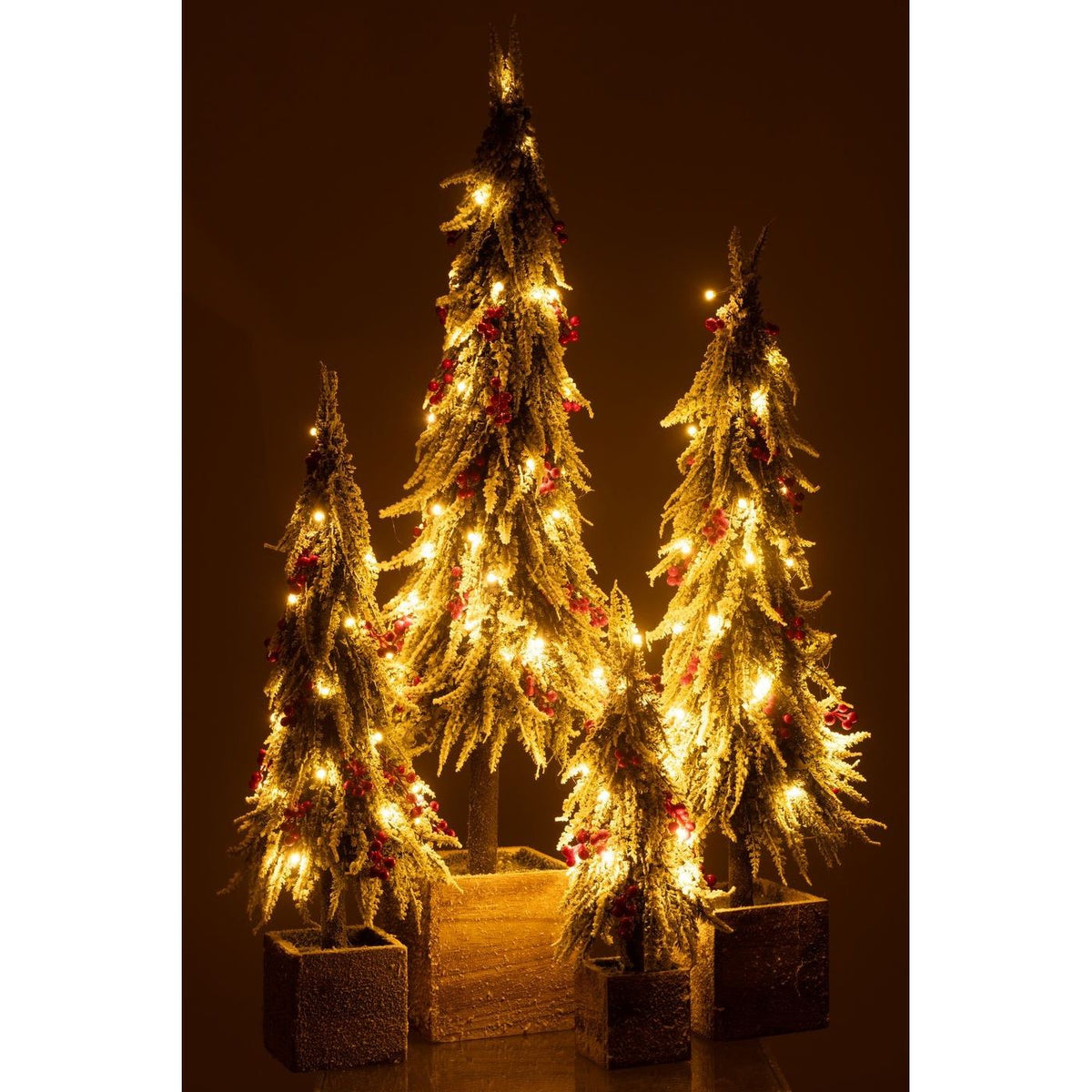 Kerstboom + Led Kunststof Sneeuw Groen/Rood Large H75cm van J-Line, in een feestelijk gestylede setting