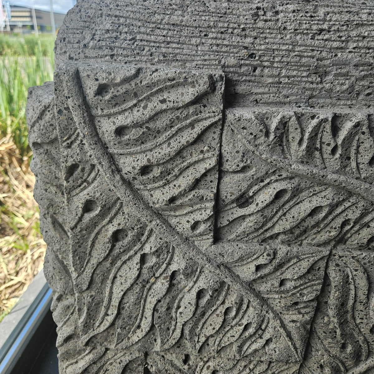 Pot de fleurs Blayd Gris Ciment Feuille de palmier Carré Small PTMD
