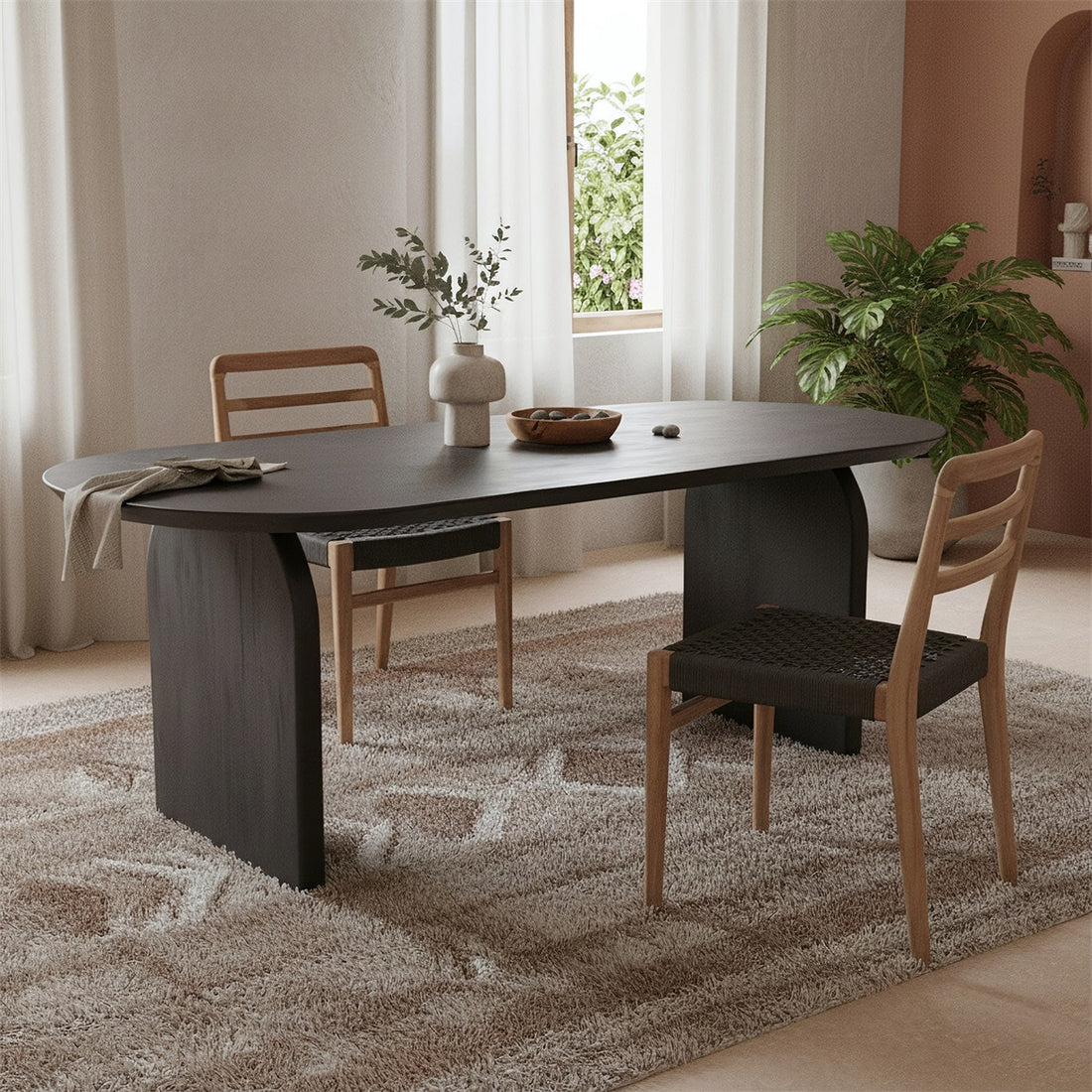 Table de salle à manger Bullnose Black 180cm Raw Materials