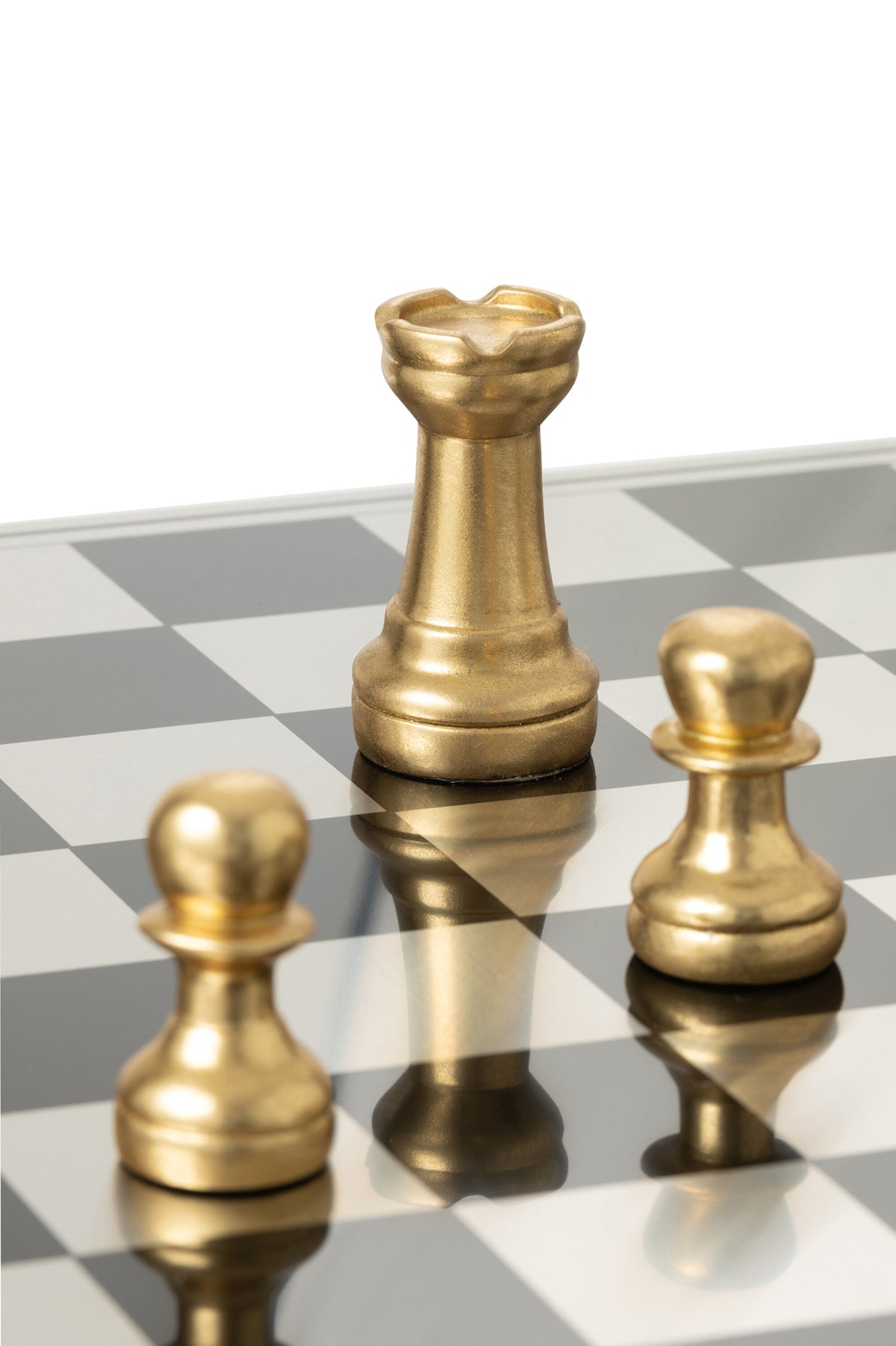 Jeu d’échecs Plateay en polyrésine blanc/doré J-Line
