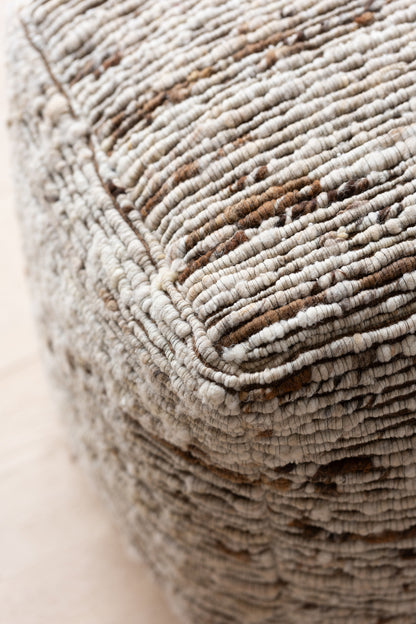 Pouf en laine tissée Écru/Marron 45x45x45cm J-Line