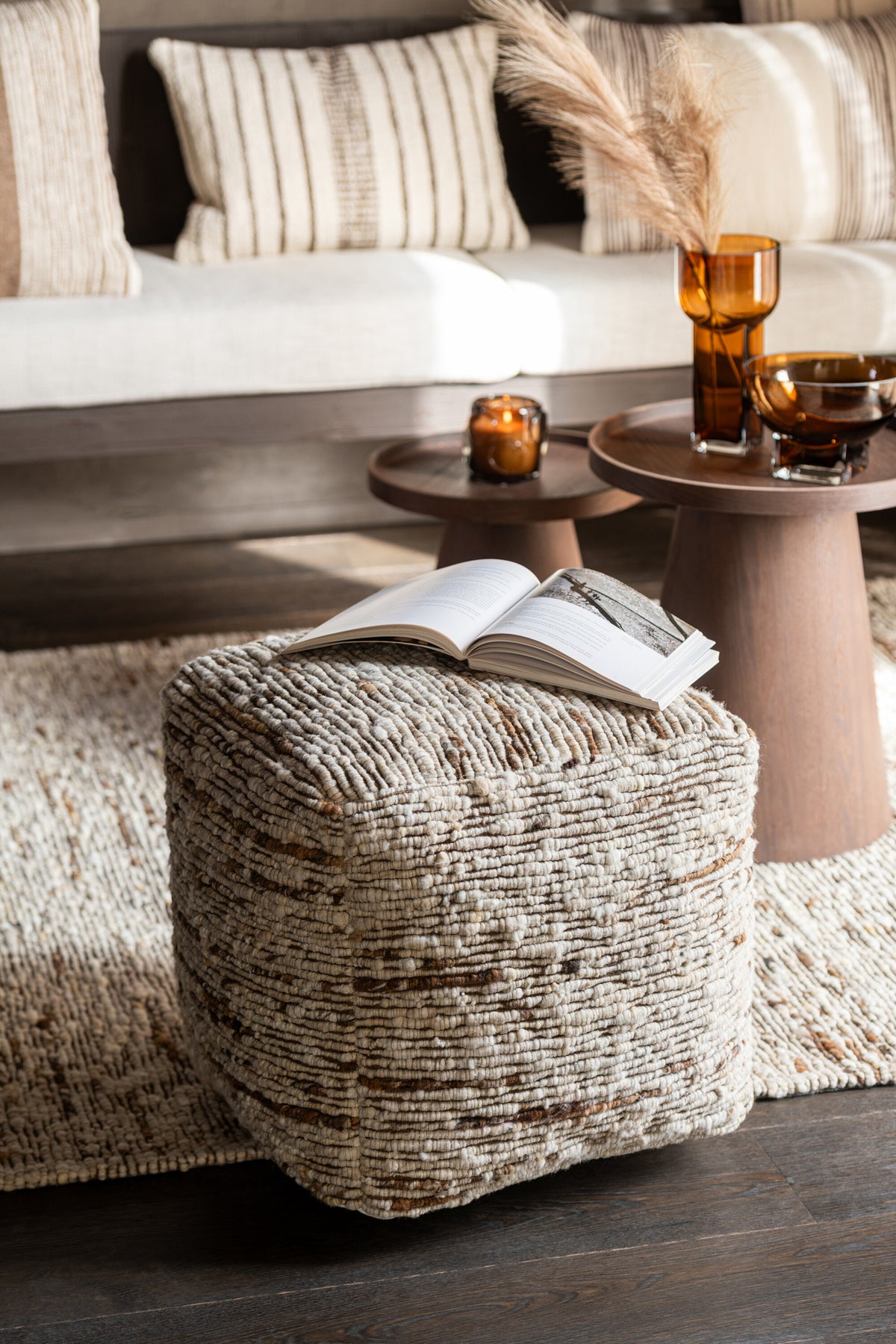 Pouf en laine tissée Écru/Marron 45x45x45cm J-Line