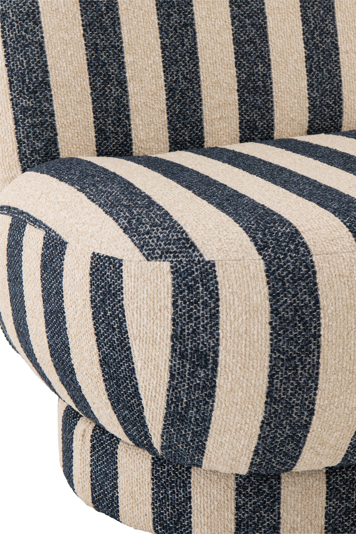Fauteuil avec pouf en tissu rayé bleu/blanc cassé J-Line