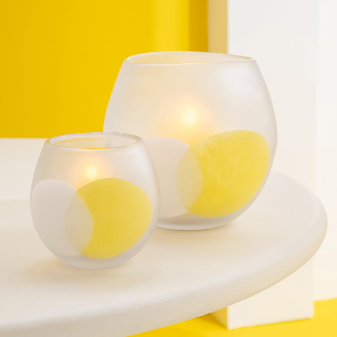 Photophore boule verre blanc/jaune large J-Line