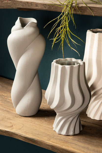 Clair Cream Ceramic Swirl Vase Large PTMD