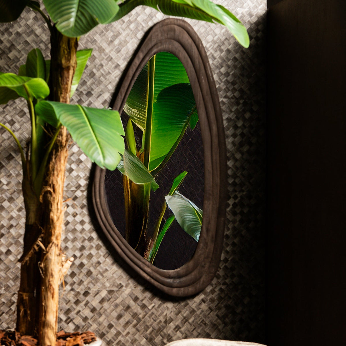 Santin Brown miroir triangle organique en bois de manguier PTMD