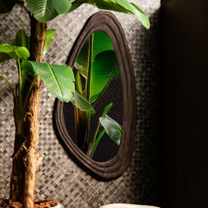 Santin Brown miroir triangle organique en bois de manguier PTMD