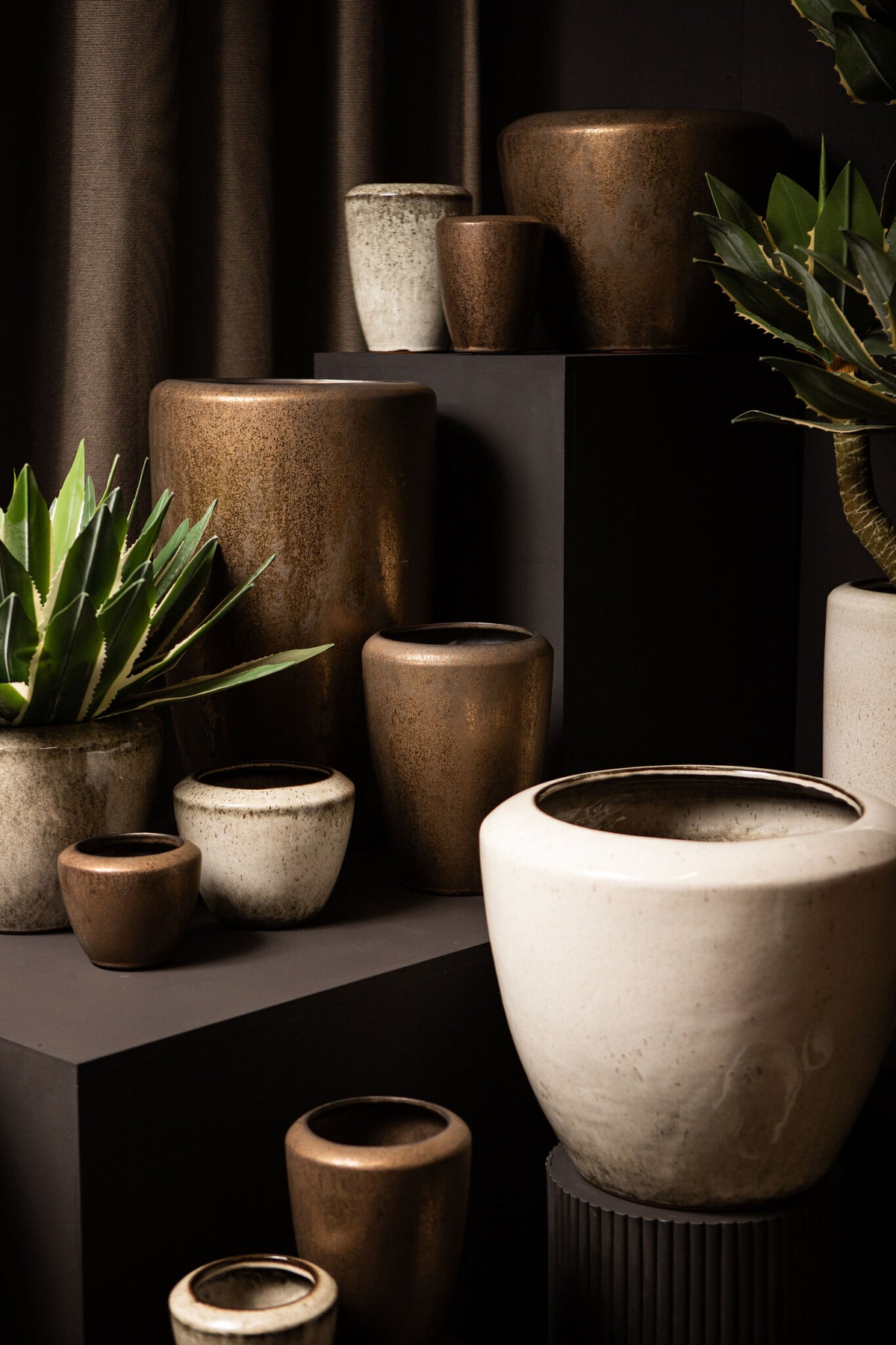 Kyleigh Pot rond en céramique beige Lisse H 35x58 cm PTMD