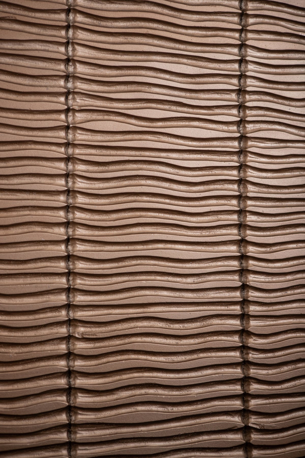 Panneau mural Seline Bronze MDF à rayures ondulées superposées L PTMD