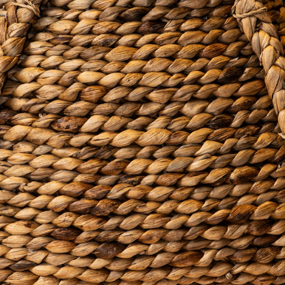 Panier Randye en jonc de mer naturel Taps PTMD
