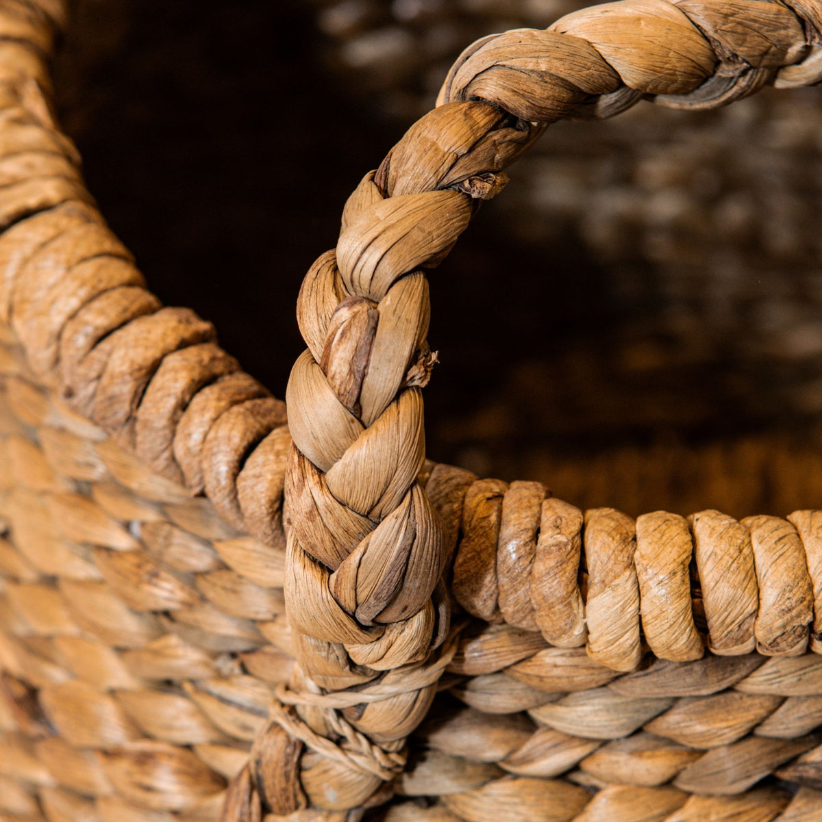Panier Randye en jonc de mer naturel Taps PTMD
