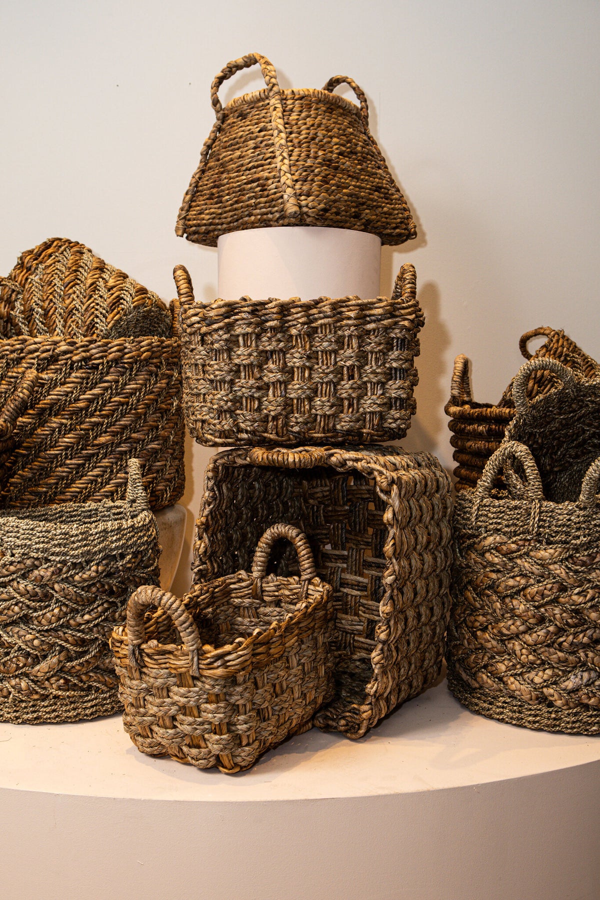 Panier Randye en jonc de mer naturel Taps PTMD