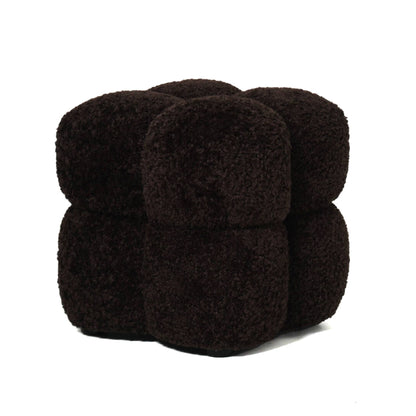Pouf carré en tissu Teddy marron foncé PTMD