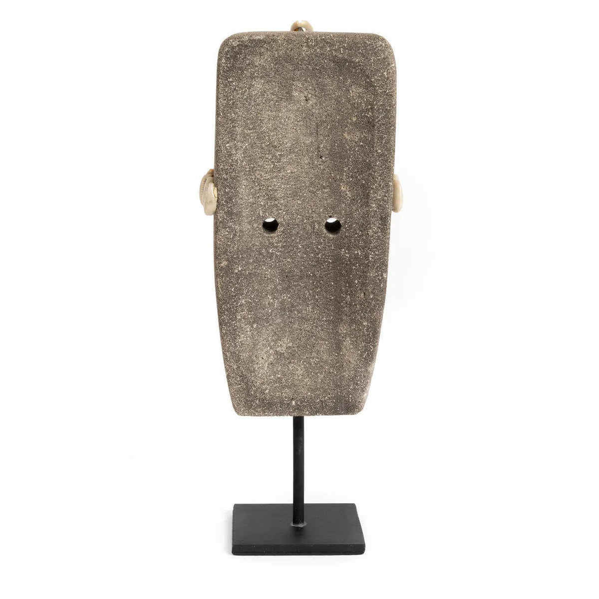 La pierre de Sumba n° 32 sur socle