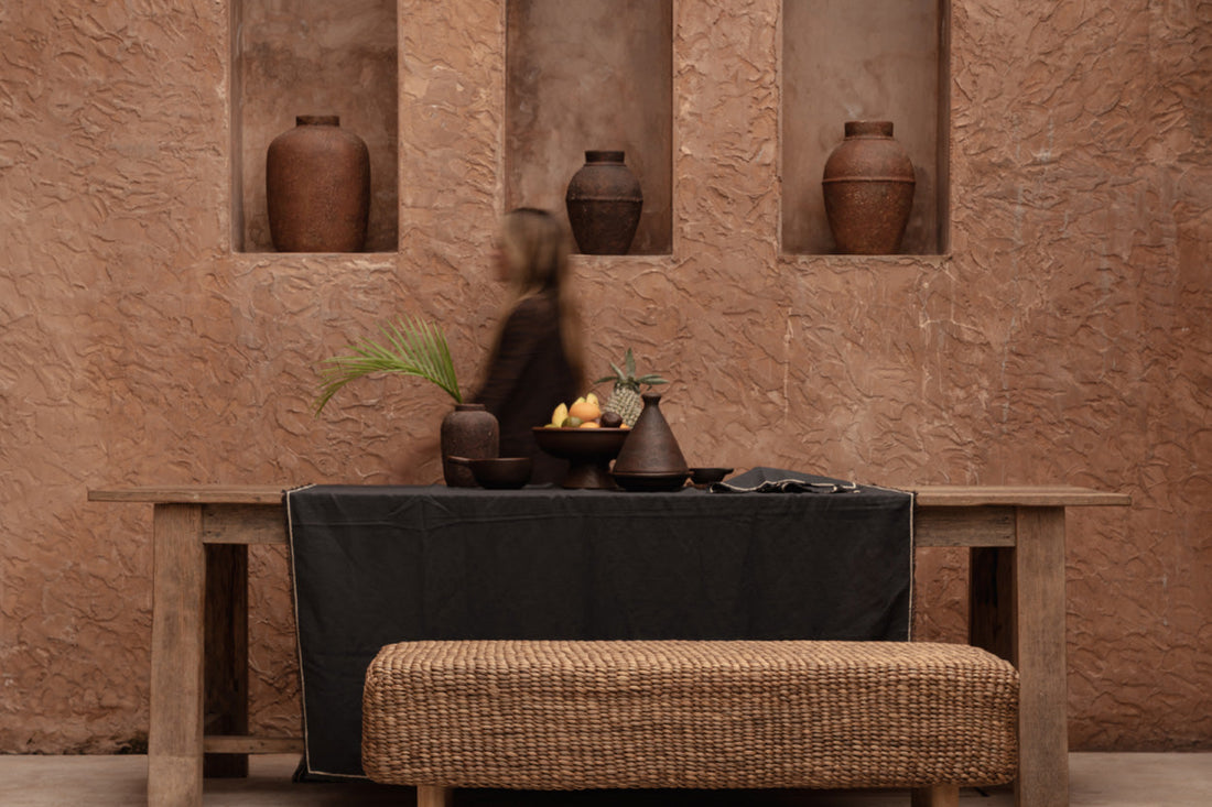 La nappe Tuscany - Noir Naturel - 150x300 Bazar Bizar
