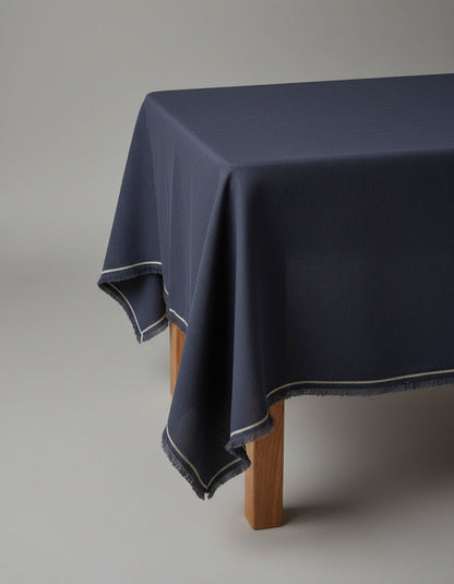 La nappe Tuscany - Noir Naturel - 150x300 Bazar Bizar