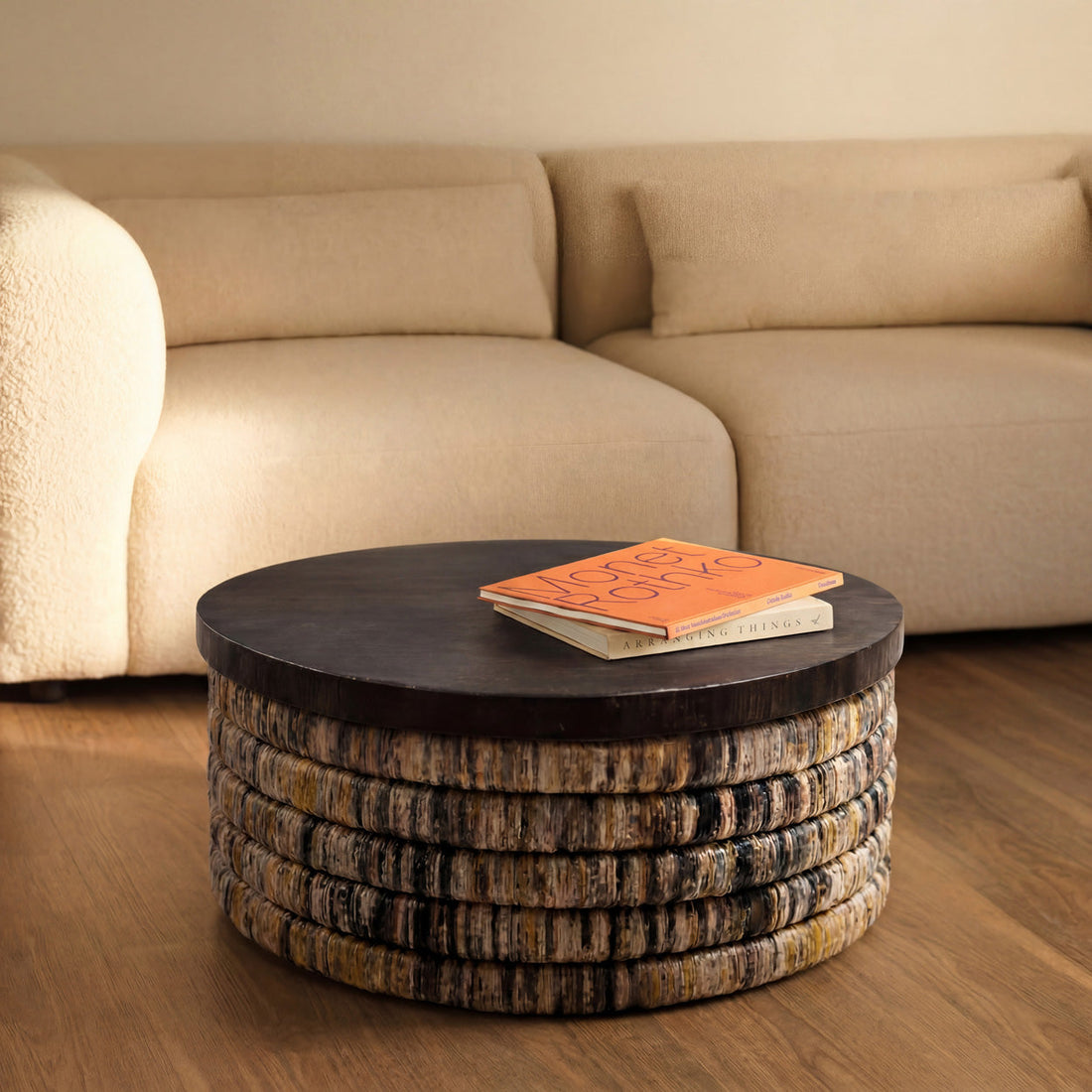 Table basse ronde Banana gris délavé Magani Bazar Bizar