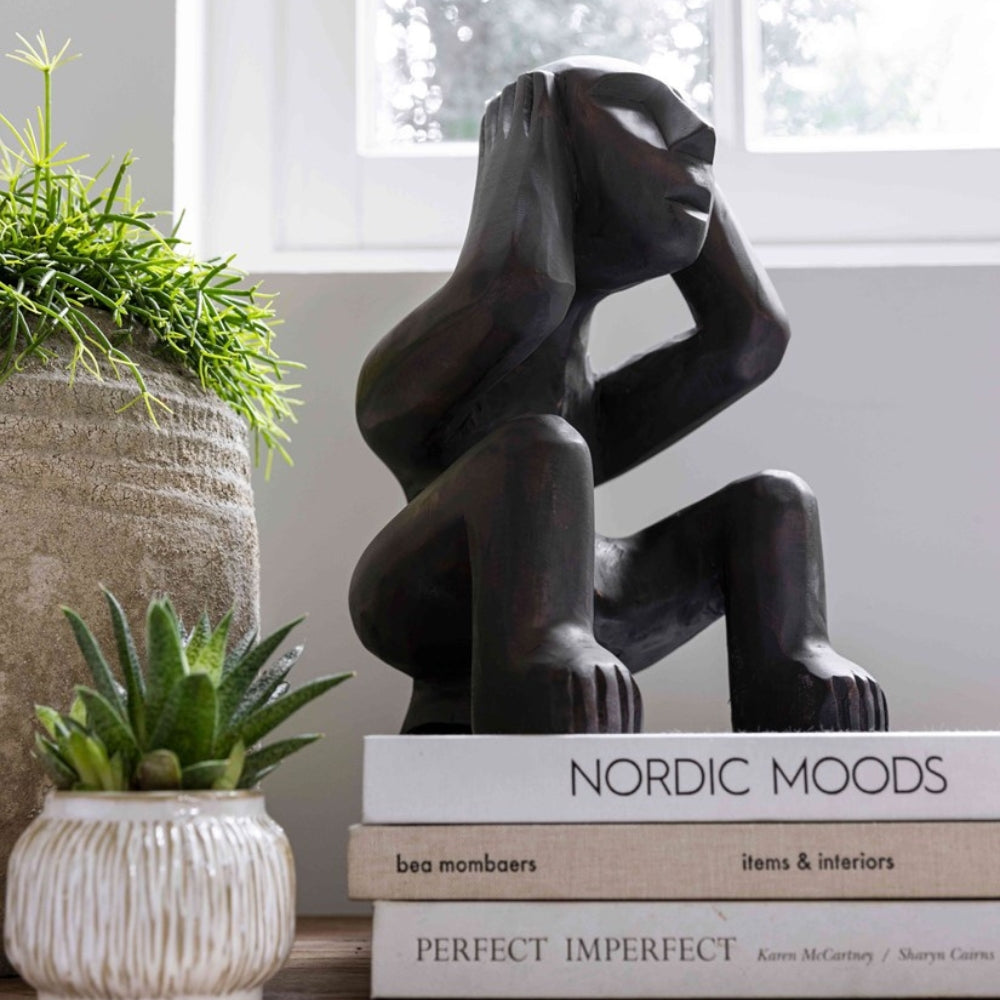 MUST Living Sculpture Monkey Hear Nothing