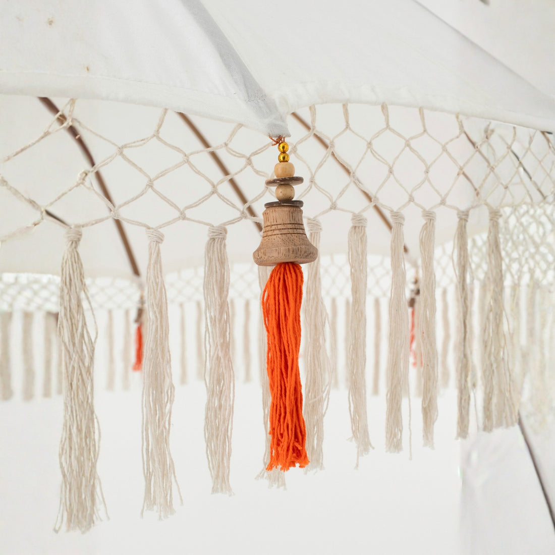 Parasol Flavie Bois/Coton Écru/Orange J-Line
