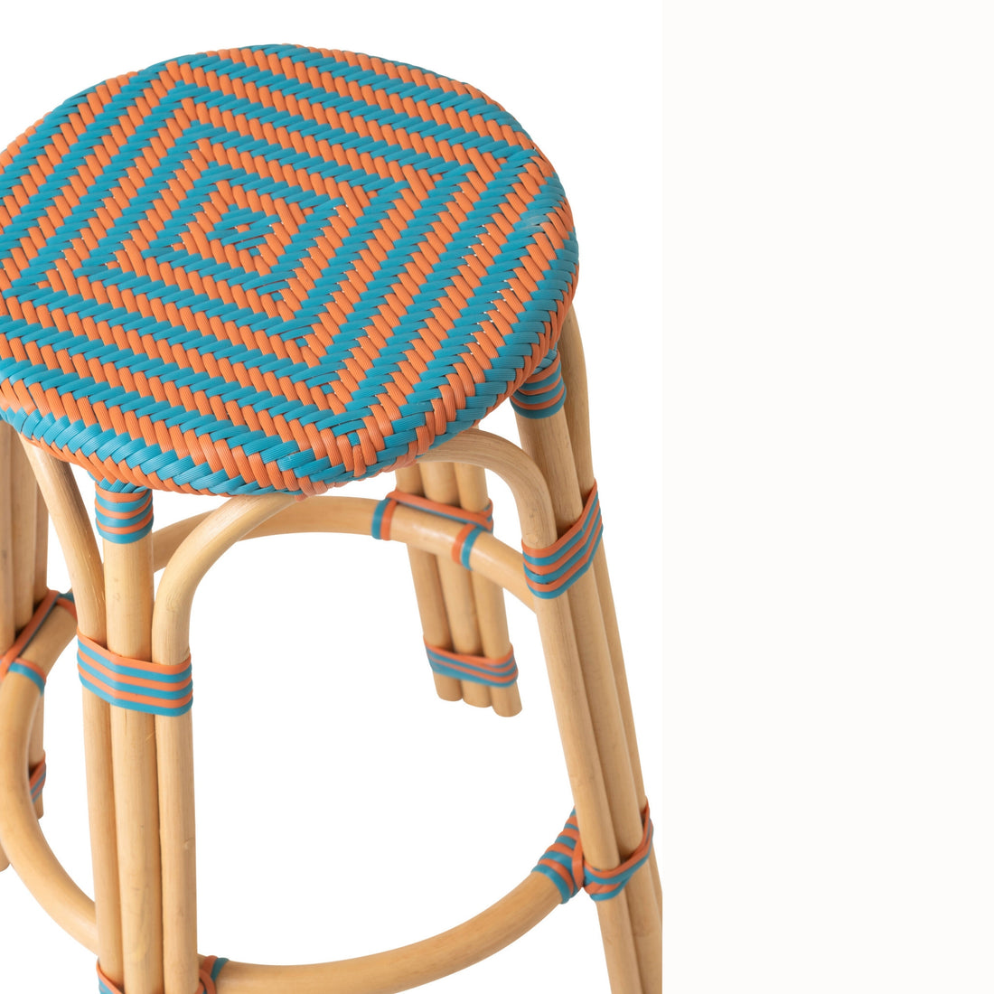 Tabouret de jardin géométrique rond en rotin orange/turquoise J-Line