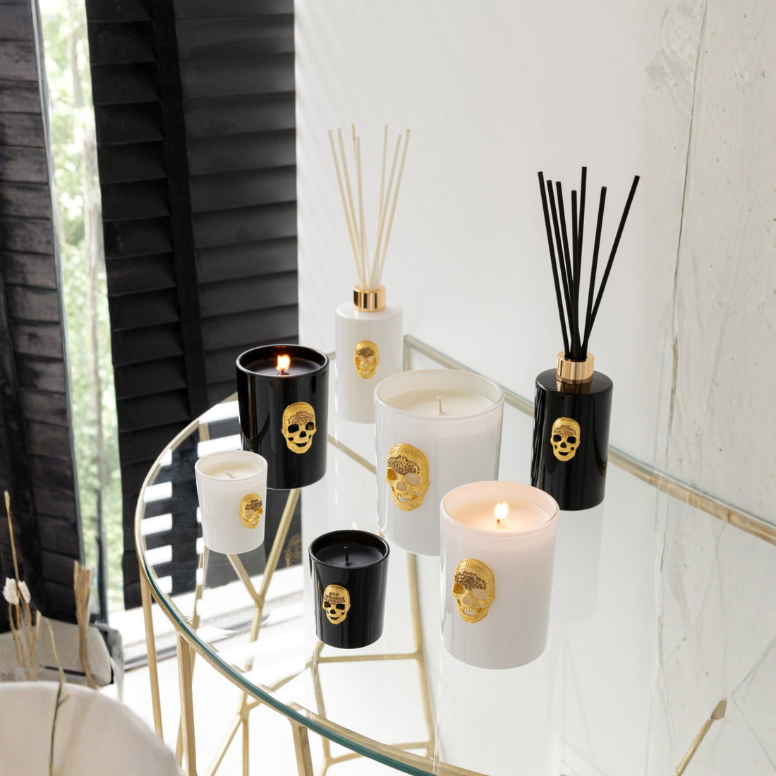 Bougie parfumée Tête de mort Nuit Blanche Petite 43 heures