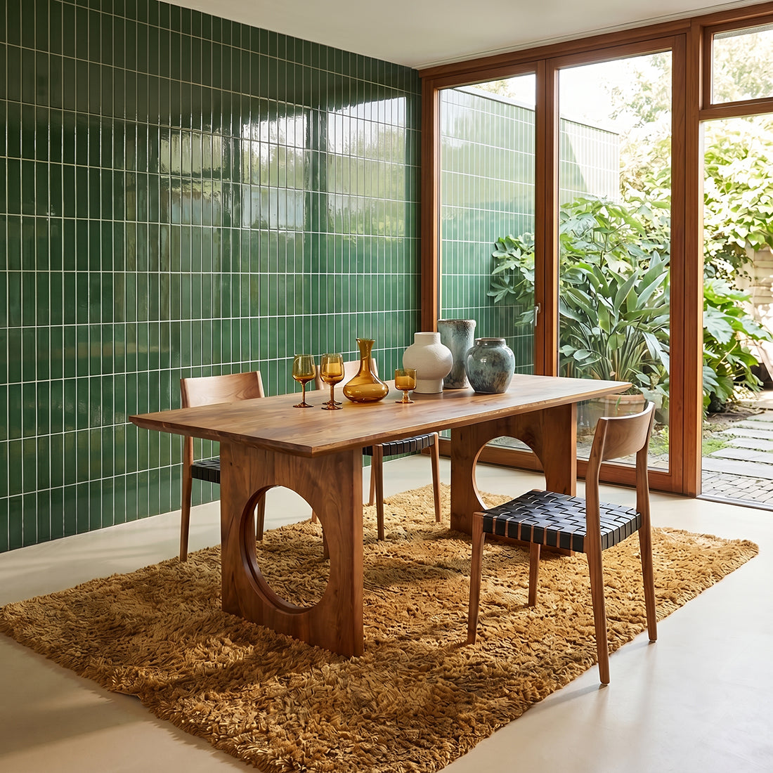 Table à manger Bullnose Chamfered Loop en bois de manguier 200 cm Matières premières