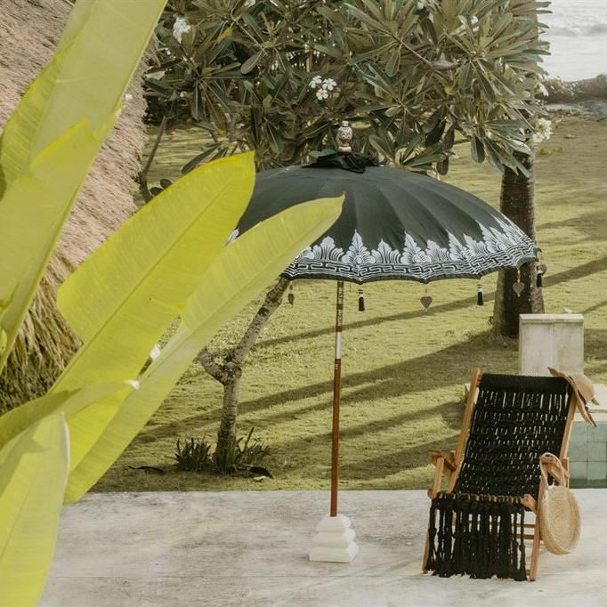 Bali Parasol - Half Zilver Zwart - 250cm - Parasol - Todo Bien - livinglovely.nl