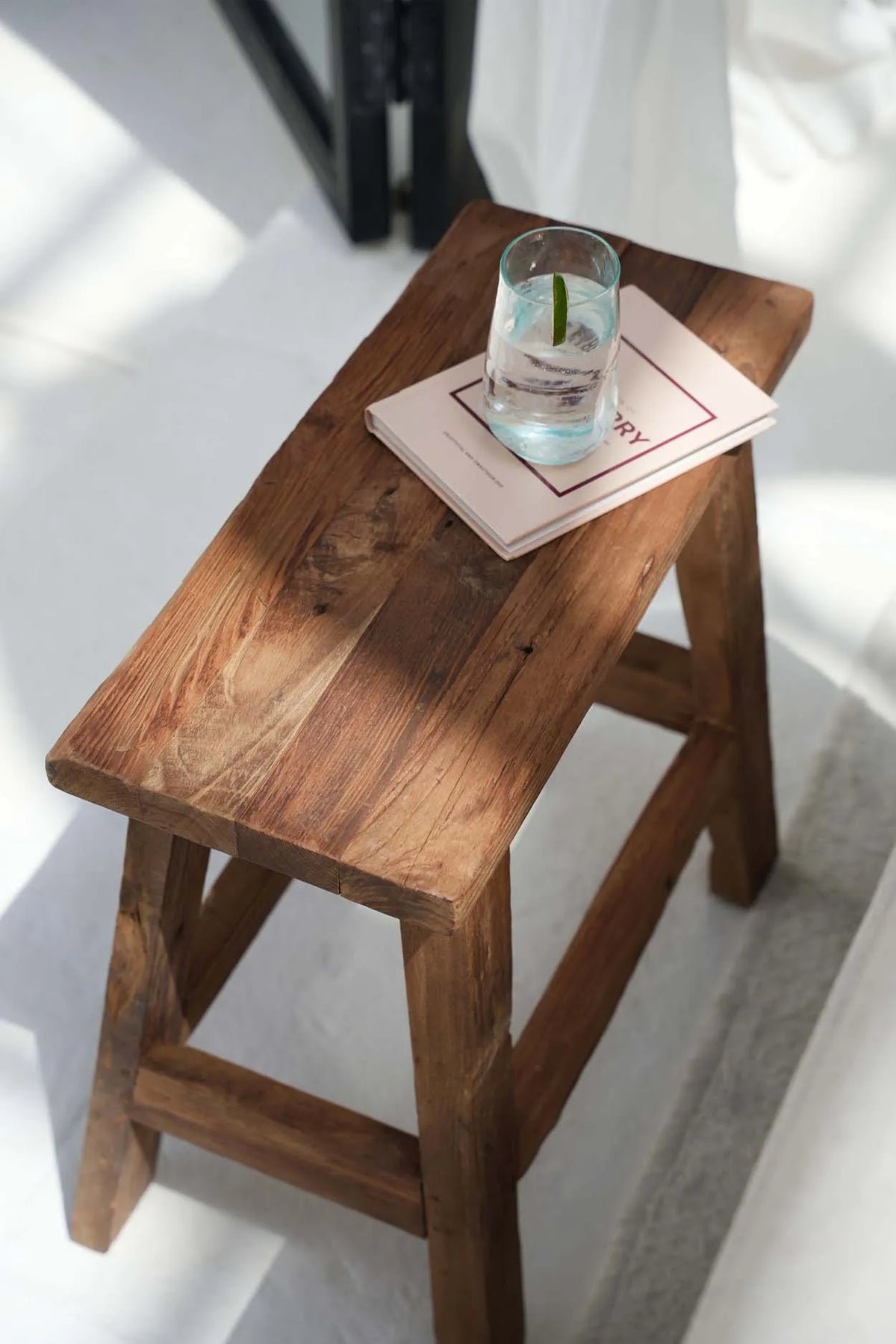 De Fab Rustic Kruk - Naturel - Kruk - Bazar Bizar - livinglovely.nl