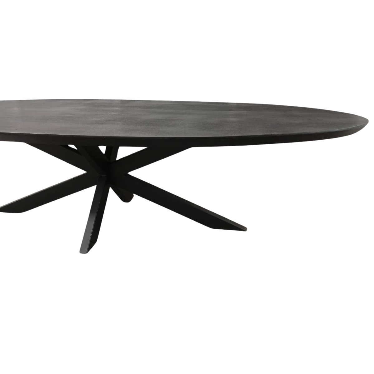 Eettafel Brandy Zwart 180 cm van Starfurn met veel beenruimte rondom