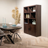 Eettafel Jesper Chestnut 230cm in een eetkamer