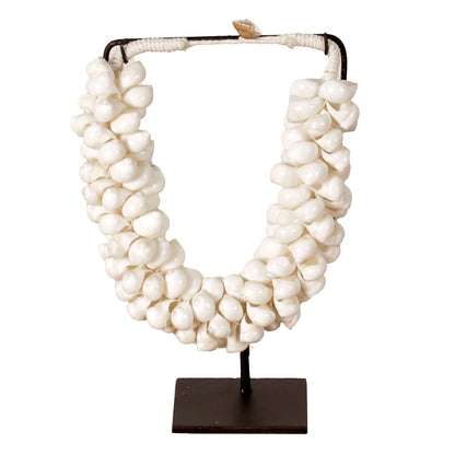 Ornament Indonesische Schelpenketting Bulan Wit - Pole To Pole - Ornament - Pole To Pole - livinglovely.nl