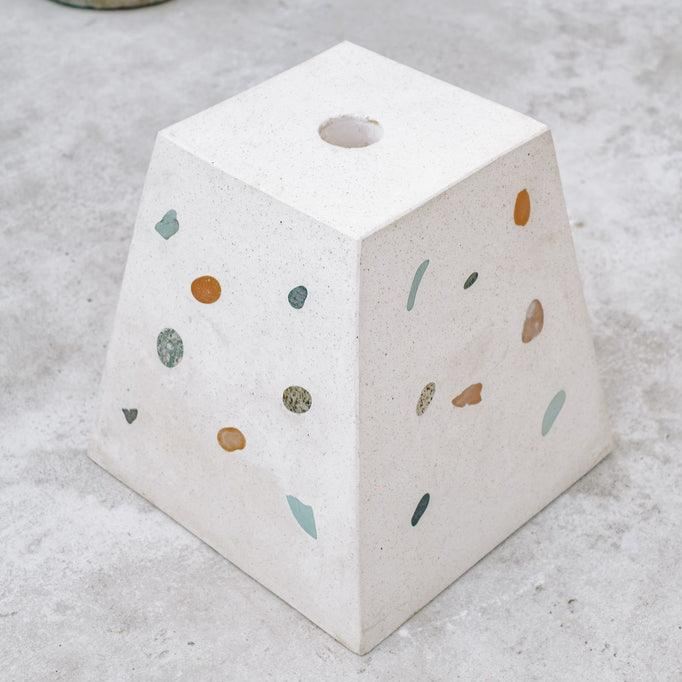 Parasolvoet voor Handgeknoopte Parasols - Happy stones - 45kg - Parasolvoet - Todo Bien - livinglovely.nl