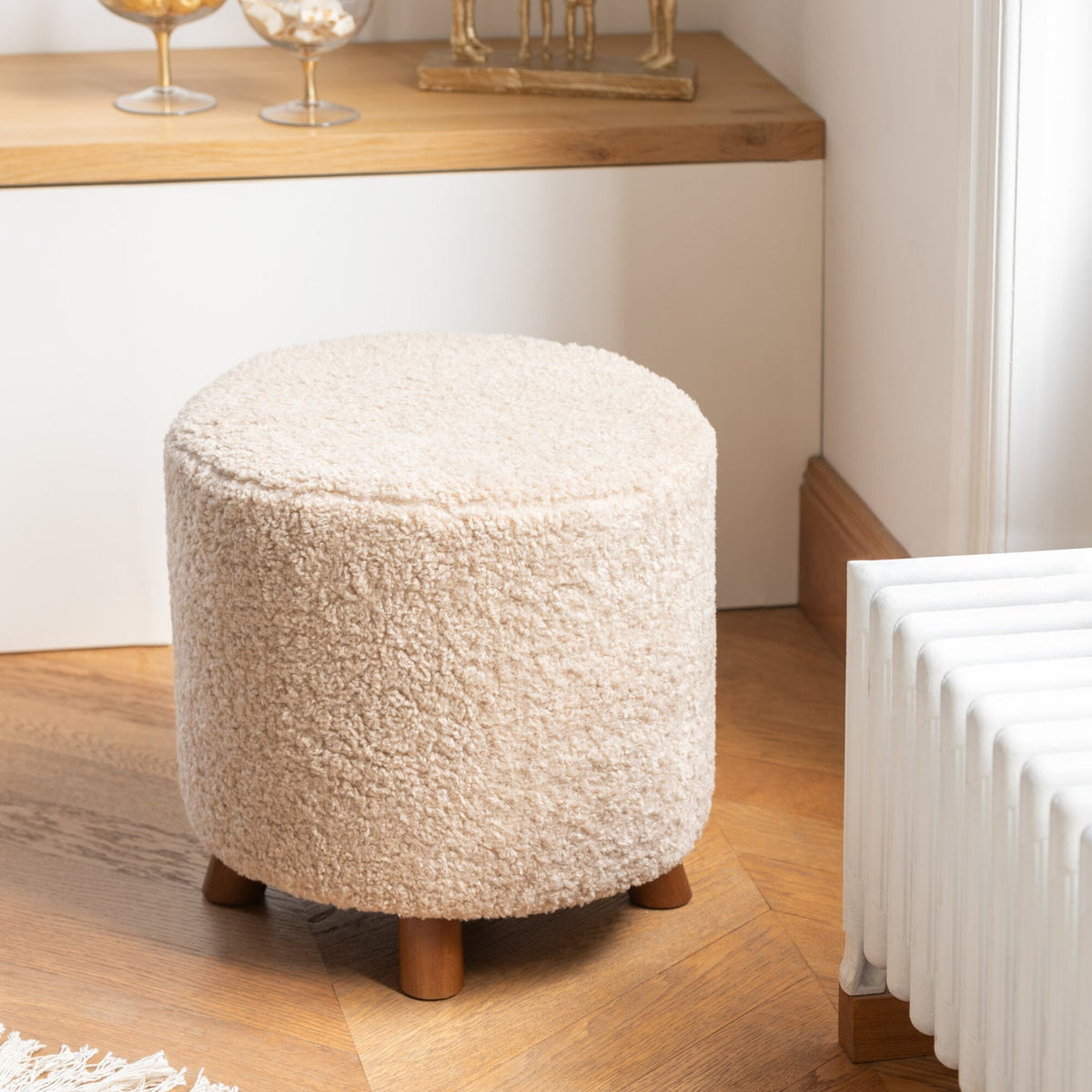 Pouf Mouton Patte Polyester Beige J-Line
