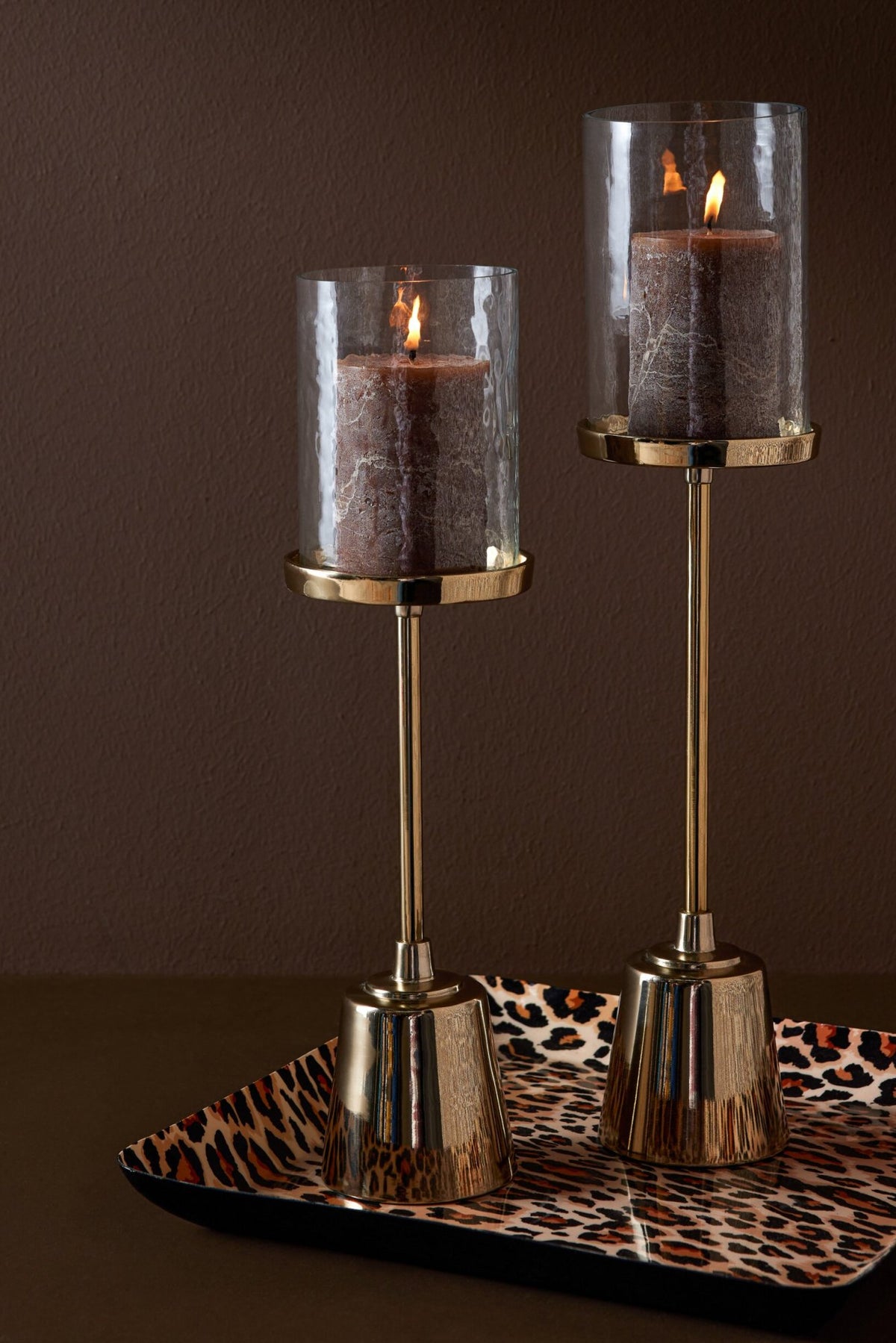 Lot de 2 plateaux Leo carrés imprimé léopard métal caramel/noir J-Line