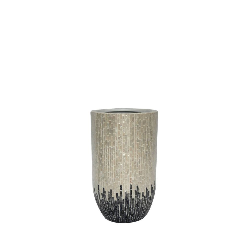 Vojtech White round poly shell bamboo pot ombre S PTMD - Pot - PTMD - livinglovely.nl